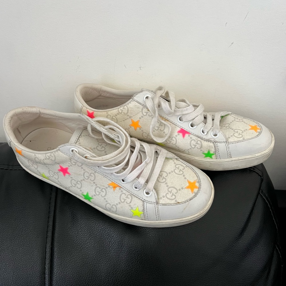 Classic Casual Great Condition